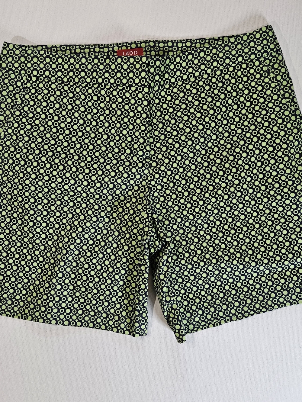 Izod Bermuda Golf Shorts Womens 2 Green Blue Geometric Mid Rise Outdoor Wear‎